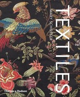 Textiles | The Art Of Mankind | Mary Schoeser | Buch | Gebunden | Englisch