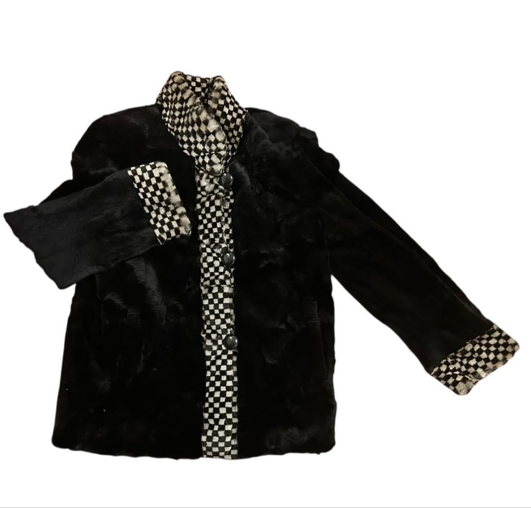 White Bear Mink Checkered Pattern Reversible Blac… - image 1