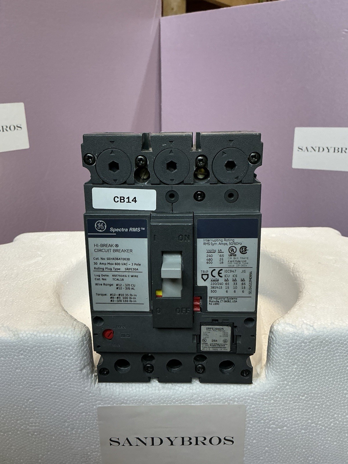 GE SEHA36AT0030 Circuit Breaker 30A 3P 600V W/ SRPE30A25 RATING PLUG.