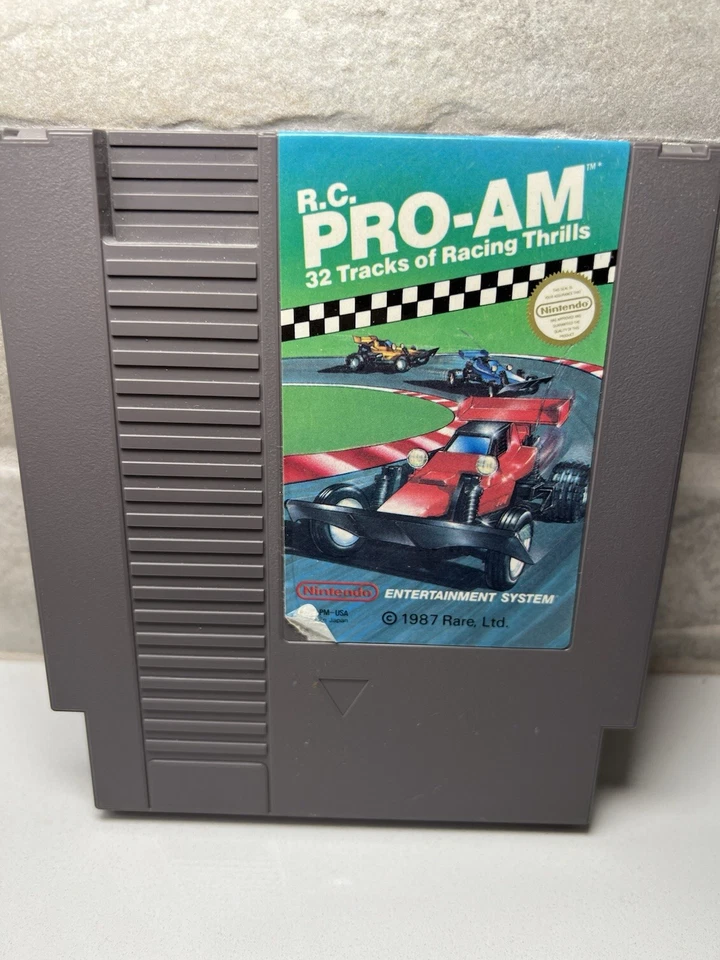 R.C. Pro-AM - Nintendo NES - Cartridge & Manual - TESTED - Image 2 of 4