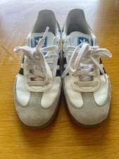 adidas Samba Men’s Low Top Lace-Up Leather Sneakers White/Black/Gray