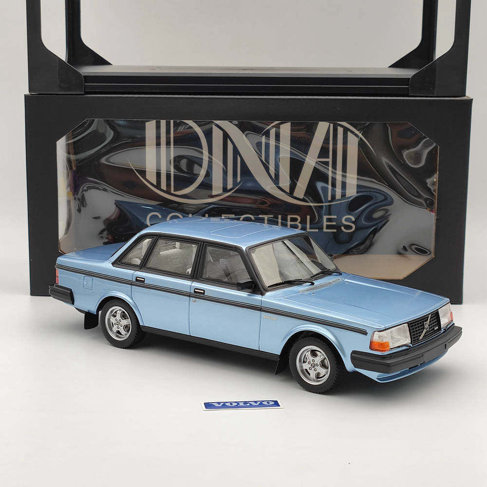 DNA Collectibles 1/18 Volvo 244 Turbo Blue DNA000135 Resin Model