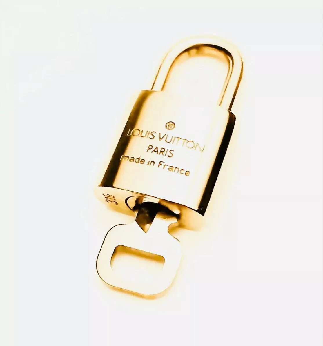 Louis Vuitton ゴールドチャーム ロックとキー Louis Vuitton Lock w/ Key # 300 Series Brass Goldtone “Polished