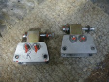 Für C22 Flächenanschläge rechts und links   2014 regeneriert