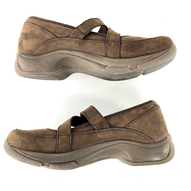 brown suede mary janes