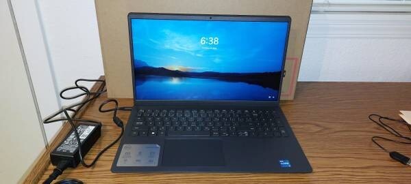 Dell Inspiron 15 Model 3511 15.6
