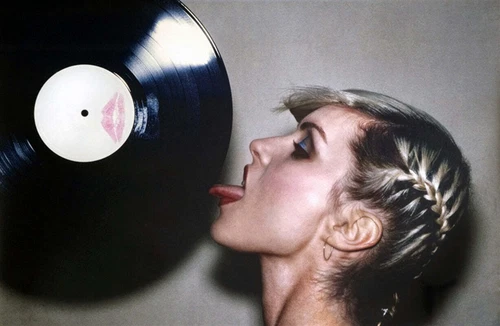 Debbie Harry Blondie Lick Canvas Print - 40" X 30"