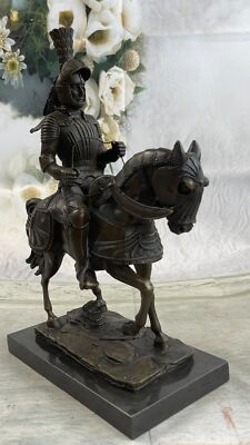 VINTAGE SIGNED KNIGHT WARRIOR BRONZE STATUE BY MILO SCULPTURE MARBLE FIGURINE NR