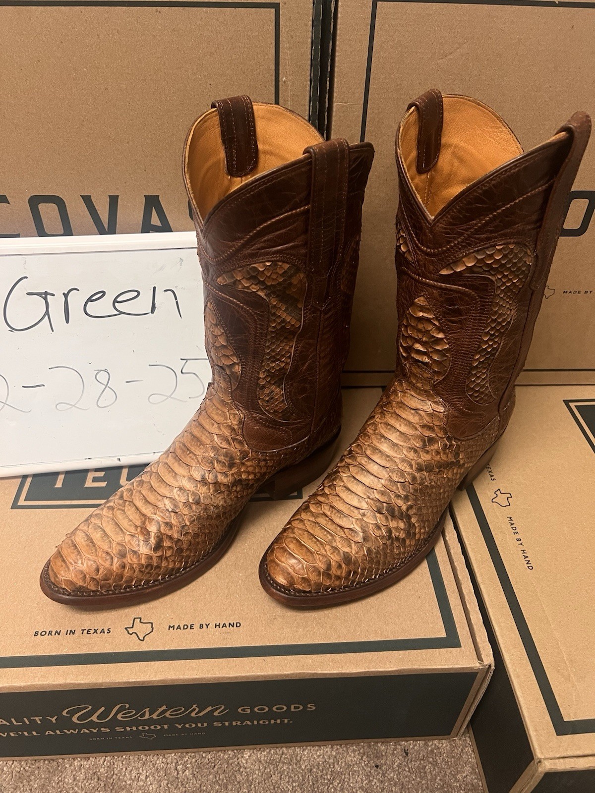 Tecovas Cartwright Craft Saddle Python Boots - 8.… - image 2