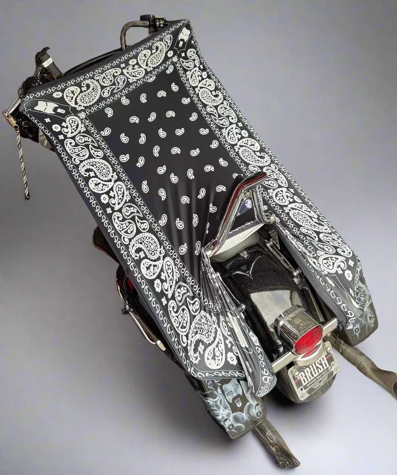 THIGHBRUSH® - LA NOCHE - Funda asiento moto y parasol Foto 3 de 4