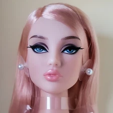 Defa Lucy Series 2 Paris MODEL NO 1  LE NRFB Integrity Toys Fashion Royalty Size