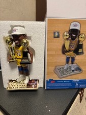 Los Angeles Lakers Magic Johnson Figur Nr.32 NBA Champion Serial 277/360