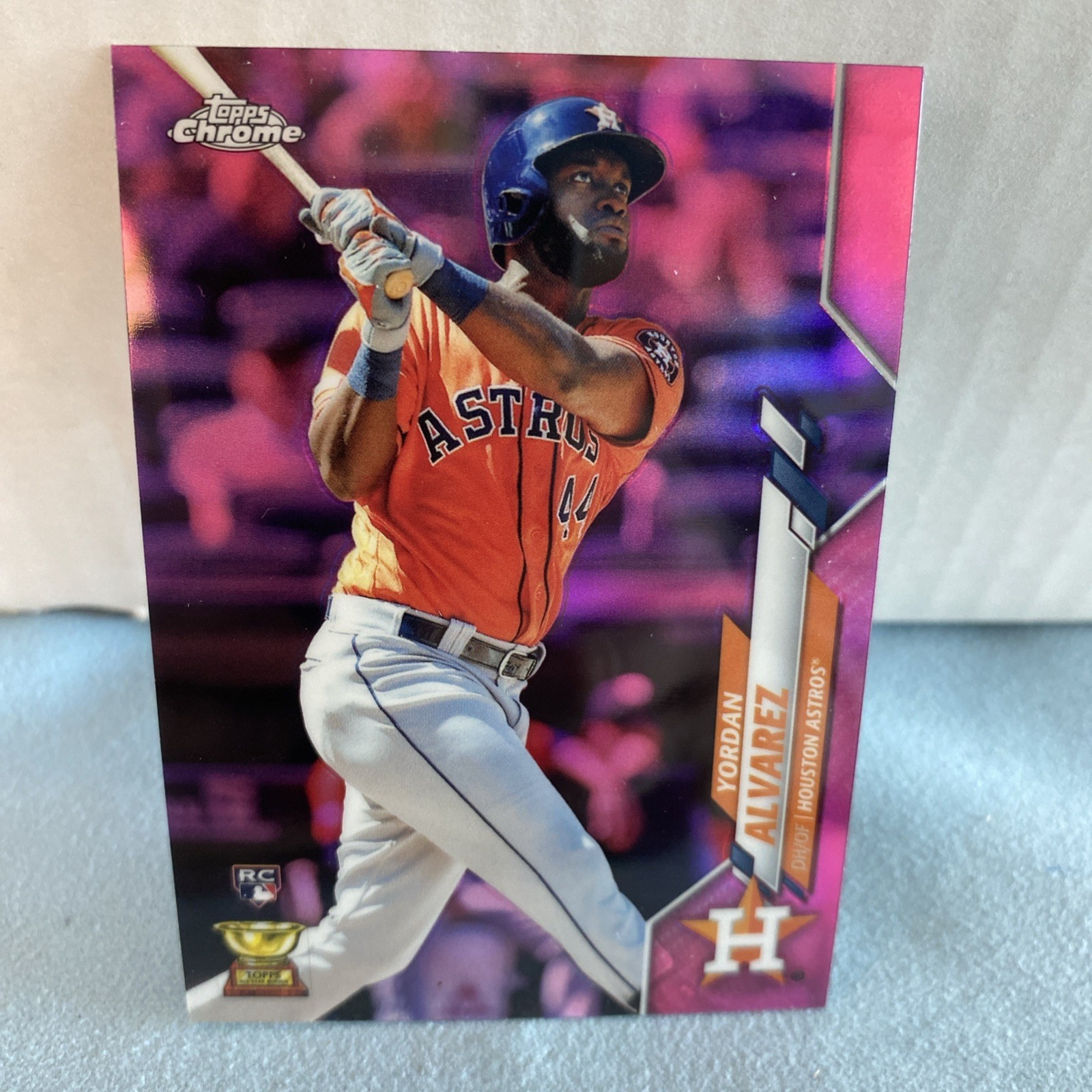 2020 Topps Chrome - Yordan Alvarez #200 Pink Refractor (RC) 3928