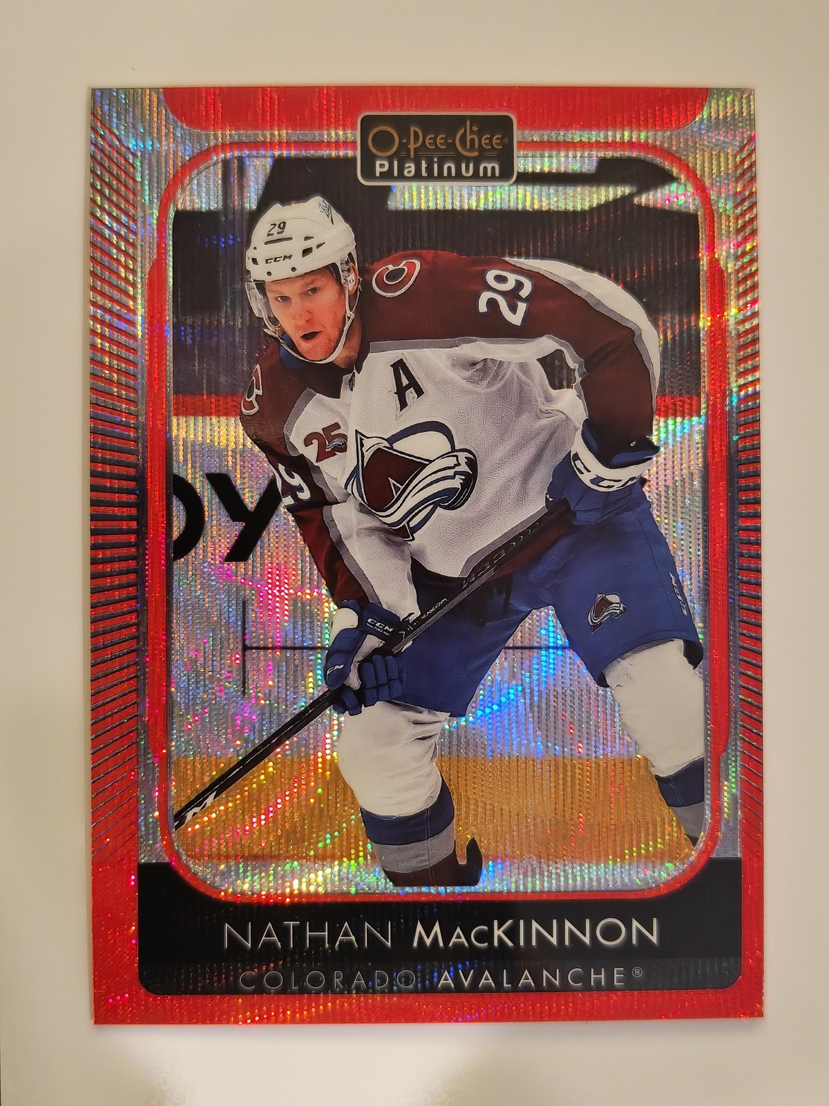 2021-22 Upper Deck OPC Platinum Nathan MacKinnon Red Surge #19
