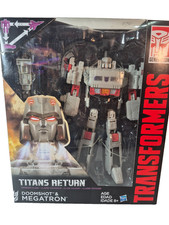 Transformers Generations Titans Return Voyager Class Doomshot & Megatron