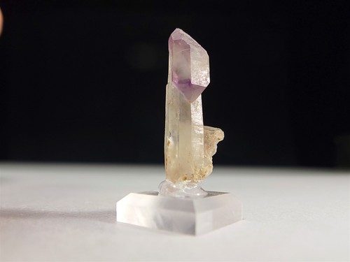 Cetro de cristal de cuarzo de Madagascar con tapa de cetro de amatista zonificada #4 - Imagen 3 de 5