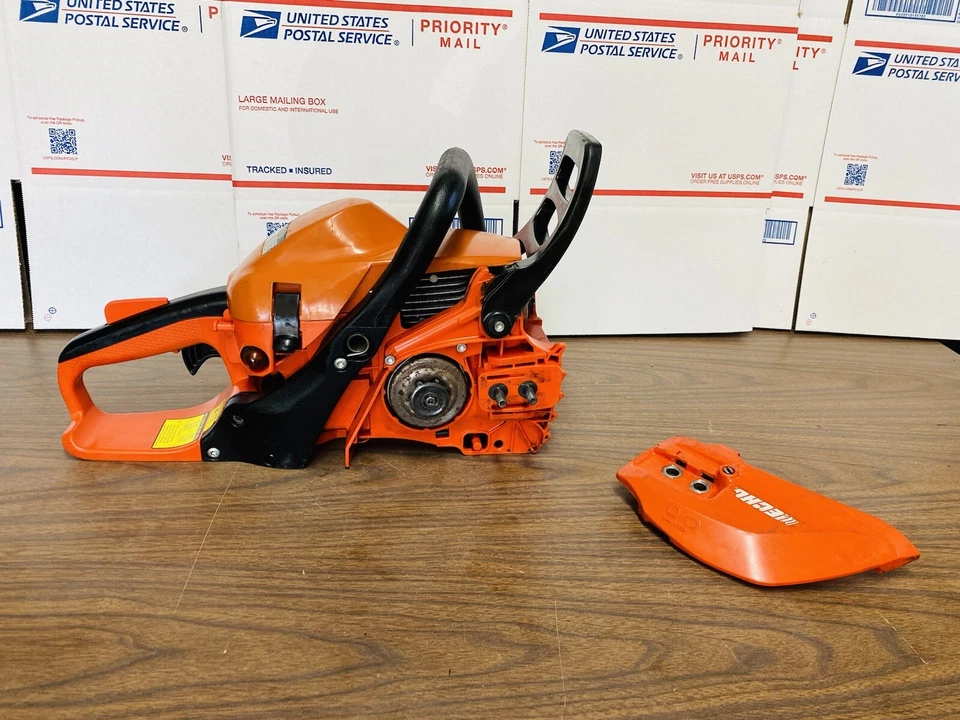 ECHO CS-310 Chainsaw - 30.5cc Saw For Parts Or Project - Great Comp Read Notes - Image 4 of 4