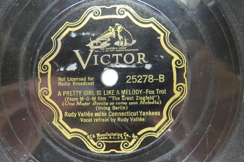 Rudy Vallee & Connecticut Yankees - VICTOR 25278 - Ein hübsches Mädchen ist wie eine Melode