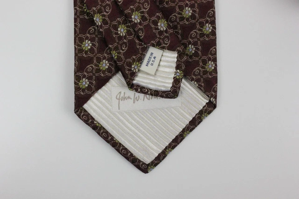 Corbata de seda JONN W NORDSTROM. Floral granate. Hecho en USA. Foto 2 de 3
