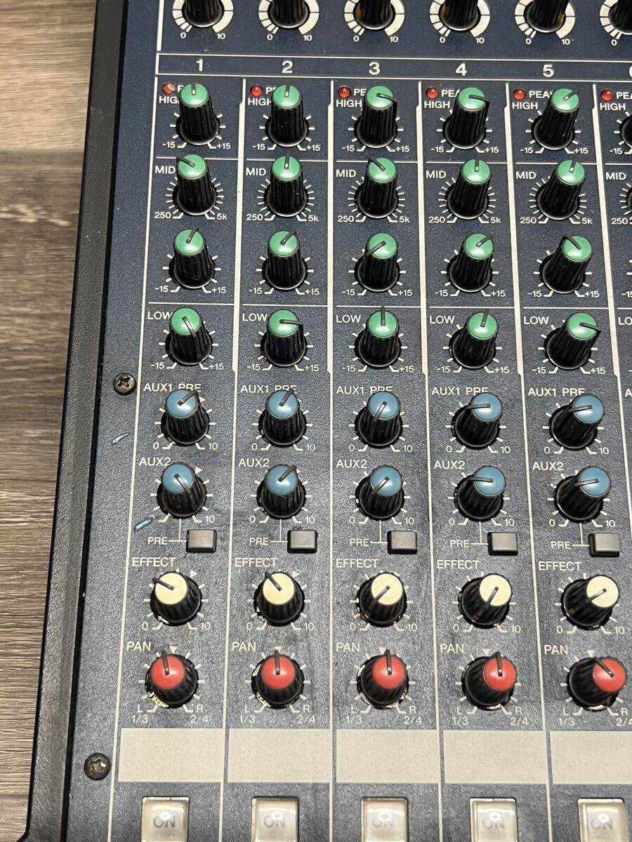 Yamaha MG166CX 16-Channel Analog Mixing Console With Yamaha MG166CX 16-Channel Analog Mixing Console With
