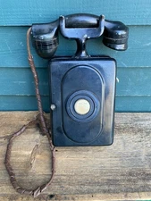 Vintage Early Automatic Electric Monophone Non-Dial Telephone