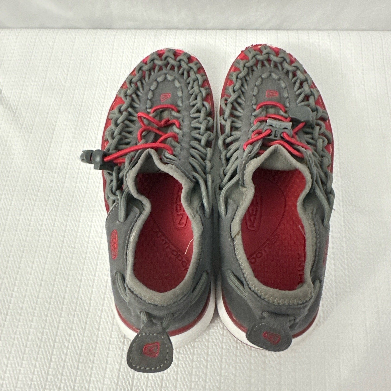 Sandali Keen Uneek giovani ragazzi 3 grigi rossi sport escursionismo pescatore outdoor trail