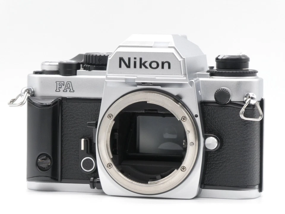 Honeycomb Shutter TOP MINT Strap Nikon FA Silver 35mm SLR Film Camera dal... - Immagine 2 di 4