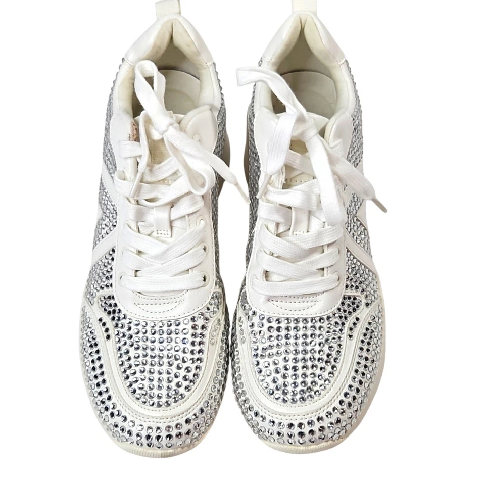 Zapatillas de plataforma Aldo blancas y plateadas con tachuelas de moda nupcial talla 9 Foto 3 de 4