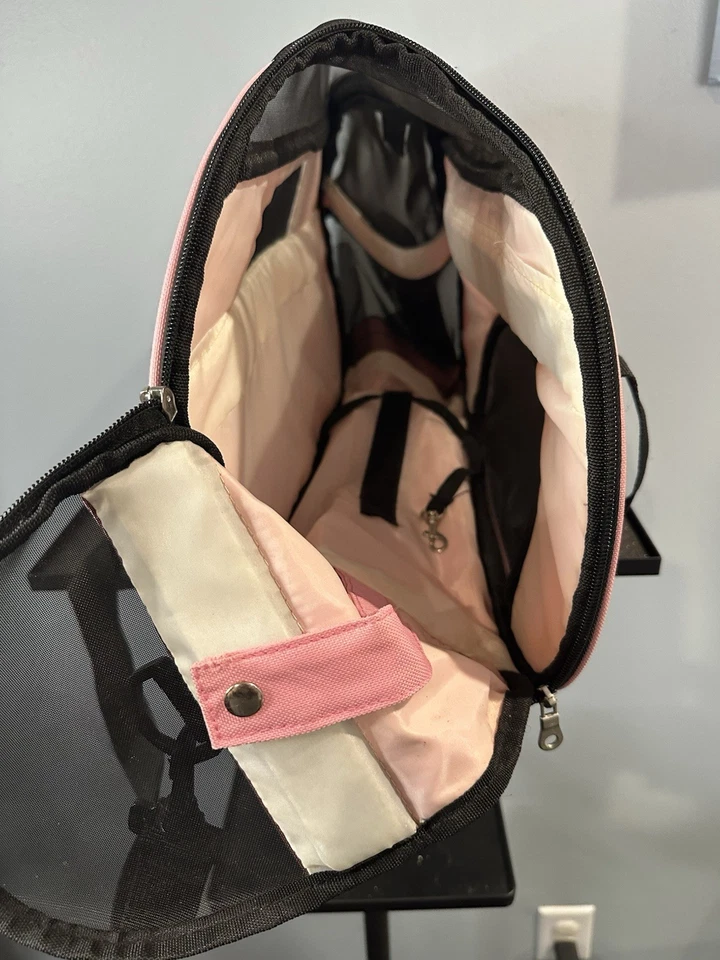 Transportador cómodo para mascotas pequeñas lados suaves - frambuesa/rosa aprobado por aerolínea. Foto 3 de 4