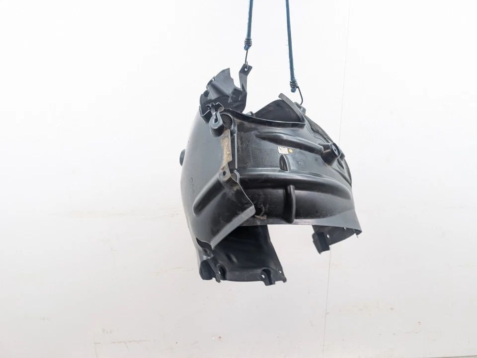 BMW I4 G26 WHEEL ARCH LINER SPLASH GUARD FRONT LEFT PASSENGER SIDE 8738059 2023 - Image 4 of 4