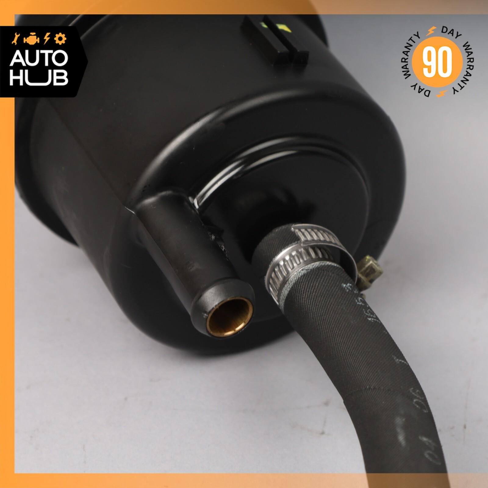 04-17 Maserati Quattroporte M139 Hydraulic Suspension Fluid Tank w/Pipe OEM 79k