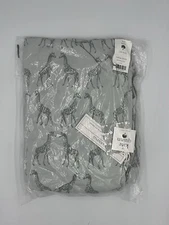 Kate Quinn “Iceberg Giraffe” Crib Sheet