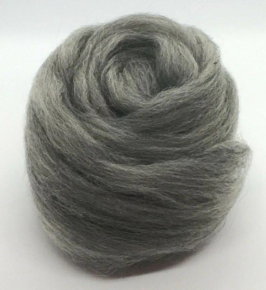 Top de lana gris itinerante de 1 lb, lana gris merino itinerante, gris itinerante, lana gris Foto 2 de 4