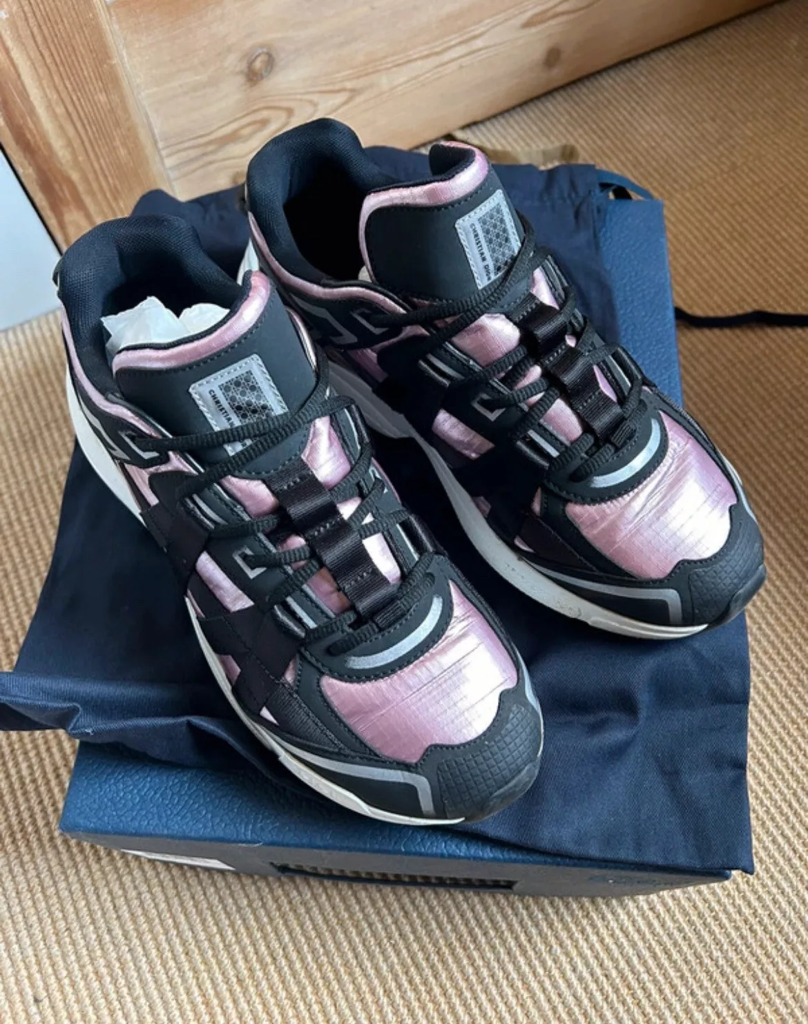 baskets christian dior taille 6 rose/noir