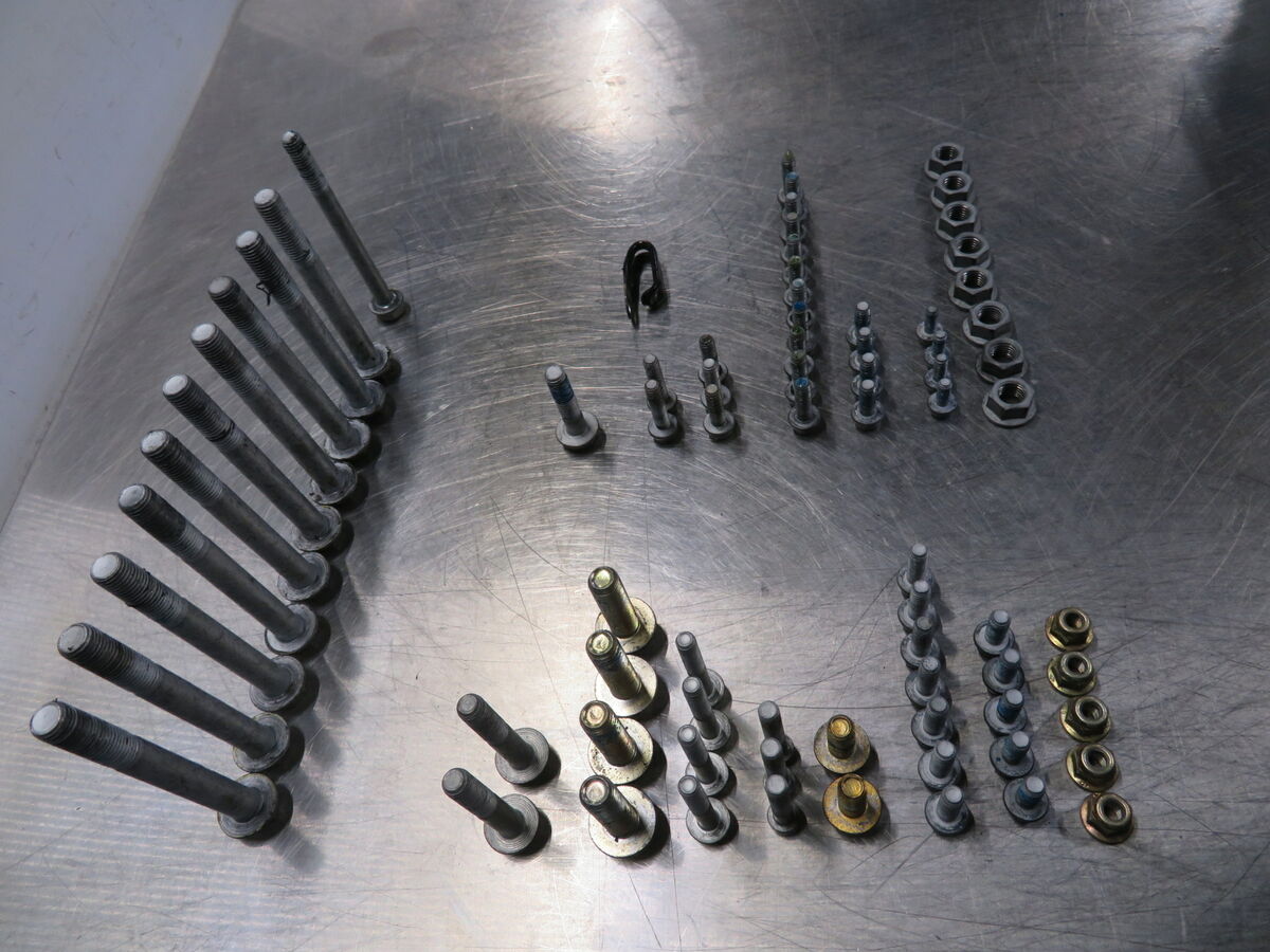 EB943 2018 18 ARCTIC CAT M8000 SNOW PRO 162 ENGINE BOLT KIT EB943 2018 18 ARCTIC CAT M8000 SNOW PRO 162 ENGINE BOLT KIT