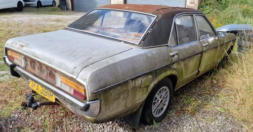 'Barn find' 1977 silver Ford Granada mk1 2.0GL manual 50k miles not a Consul - Picture 1 of 14