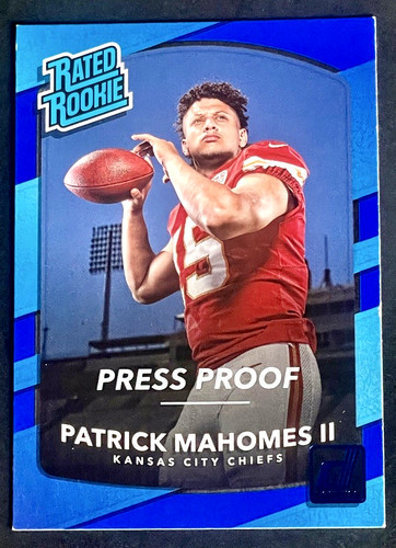 Patrick Mahomes II [Blue Press Proof] #327 2017 Panini Donruss card