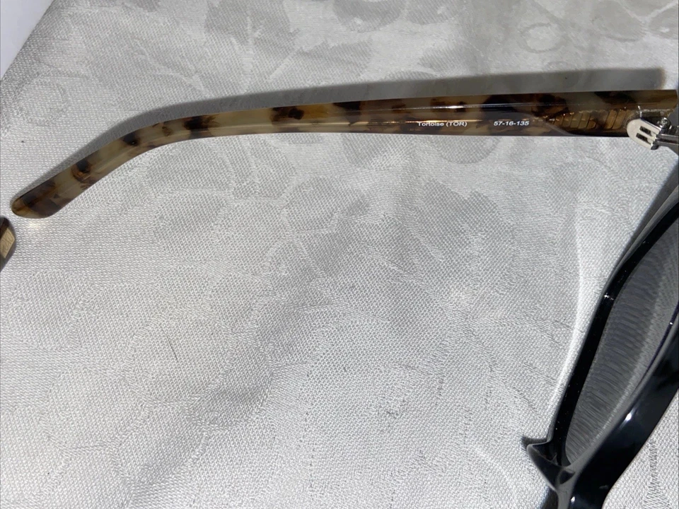 Gafas de sol XOXO Key Largo marco tortuga polarizadas grises lentes degradadas Foto 3 de 4