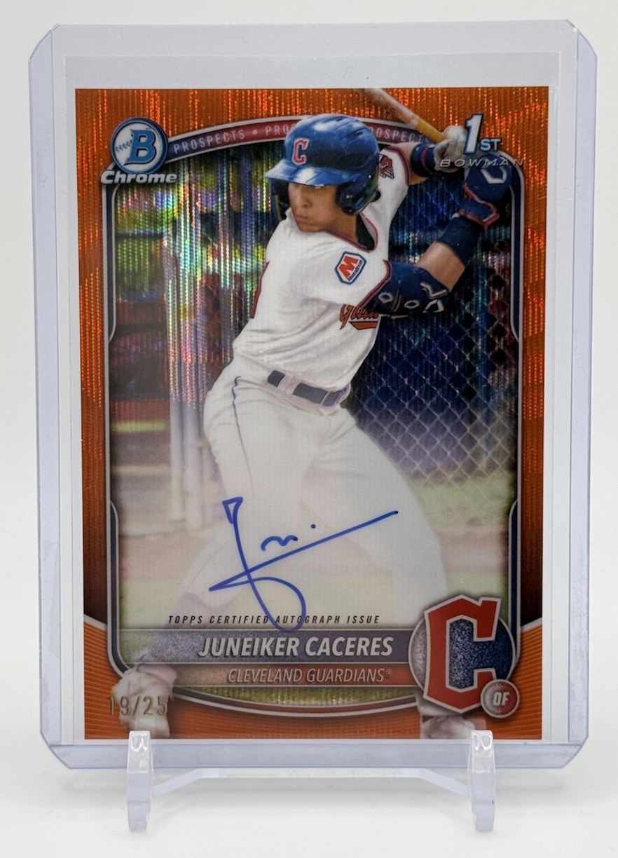 2025 Bowman Chrome JUNEIKER CACERES #CPA-JUC Orange Wave On Card Auto 19/25