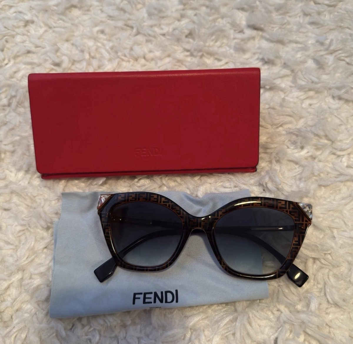 Fendi FF 0357/G/S Cat Eye Sunglasses Brown Logo Frame Gradient