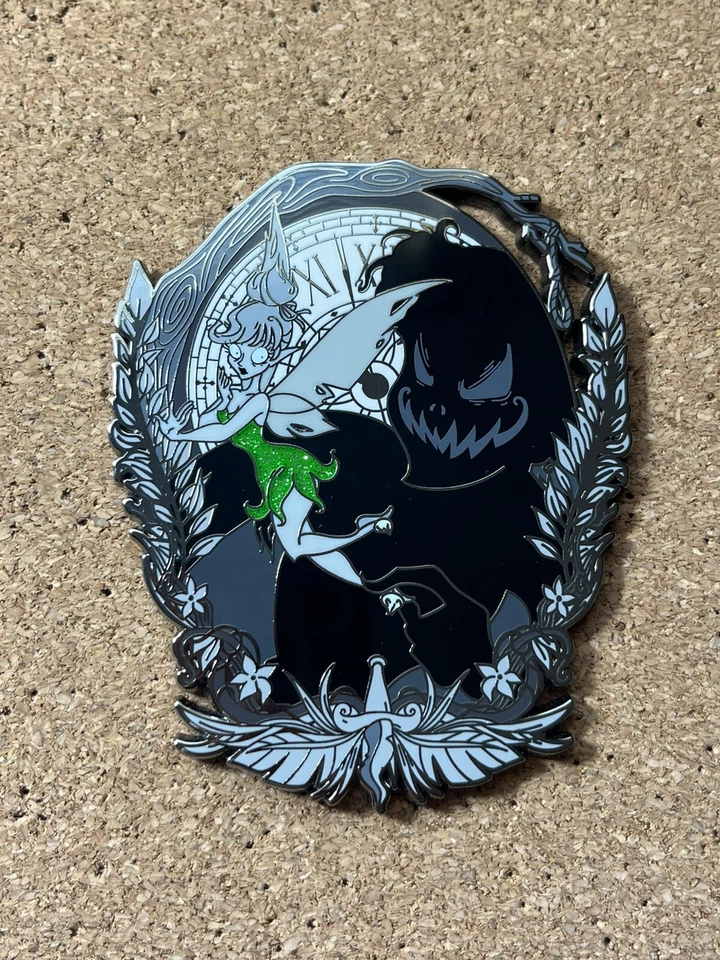 Pin de fantasía Oogie Boogie & Tinker Bell - LE 75 - NBC Peter Pan por The Pinstress Foto 4 de 4
