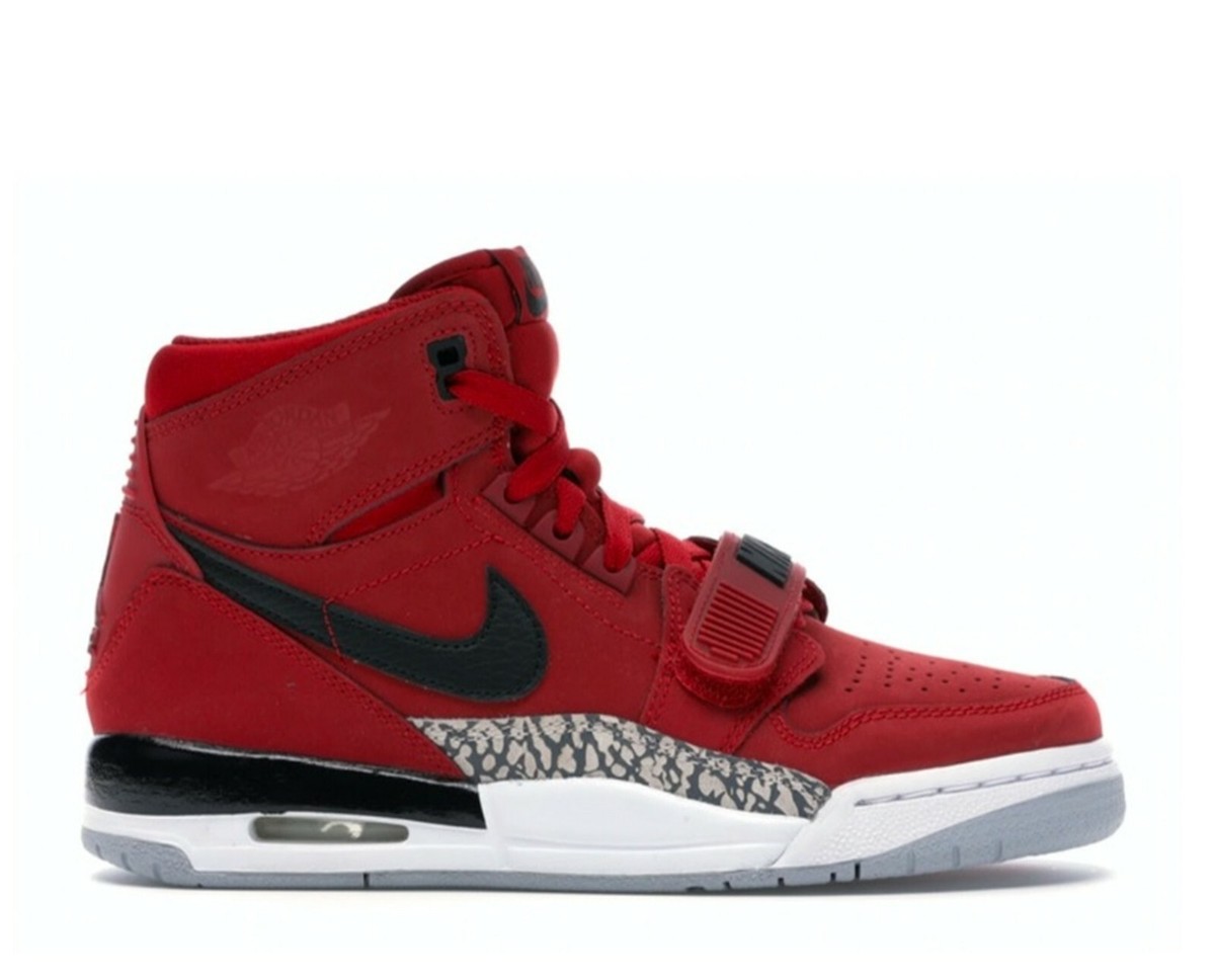 NEW Nike Jordan Legacy 312 Youth/Kids Athletic Shoes, Red
