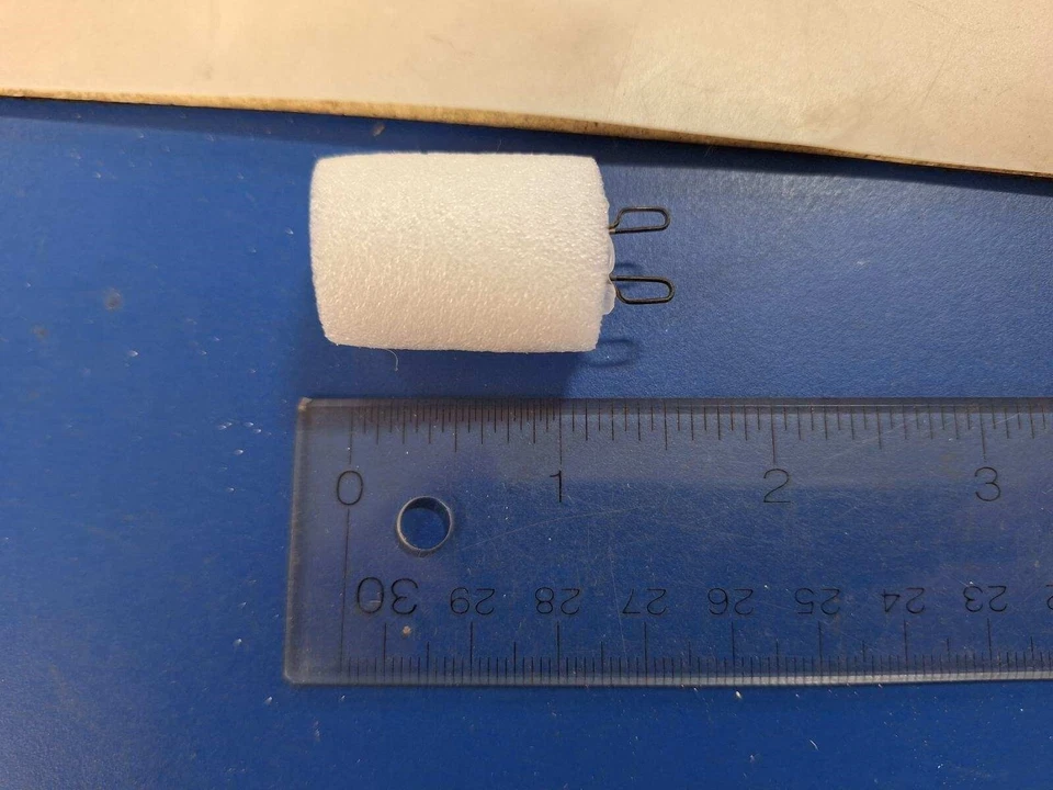 HALCO 107902 JCD25FR/G9 25W FR 130V G9 280L PRISM 2650K DISPLAY/ACCENT/TASK - Image 2 of 4