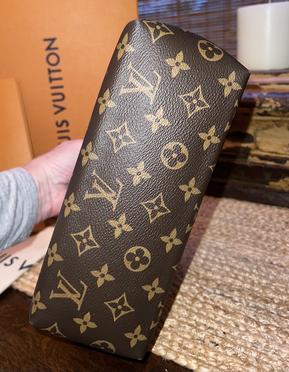 Louis Vuitton Red Trim PALLAS BEAUTY CASE CERISE TOILETRY 26