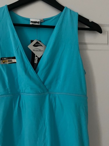 Les Mills Ladies Singlet in Blue - Size M- 5+ items free AU post - NEW - Picture 5 of 11