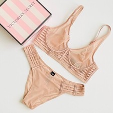 32C SMALL Victoria  s Secret nude beige unlined plunge bra set cheekini panties