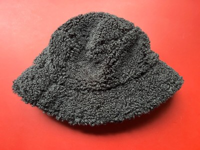 Apparis Bucket Hat Teddy Teddyfell Faux Shearling Schwarz Neu ohne Etikett