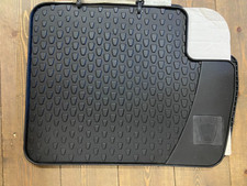 Genuine Rear Rover 200 Rear Rubber Floor Mat (Pt:EAH102920LNF)
