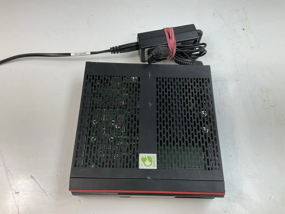 Fujitsu Futro S520 Thin Client Mini PC 2GB Ram 3GB Flash  - Image 2 of 4