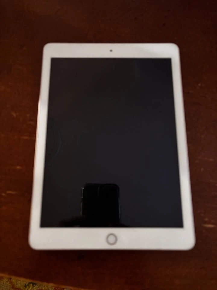 Apple iPad (5th Generation) Gold Tablets for sale - eBay